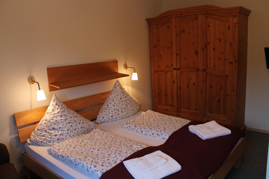 Leezdorfer Hof Hotel Luaran gambar