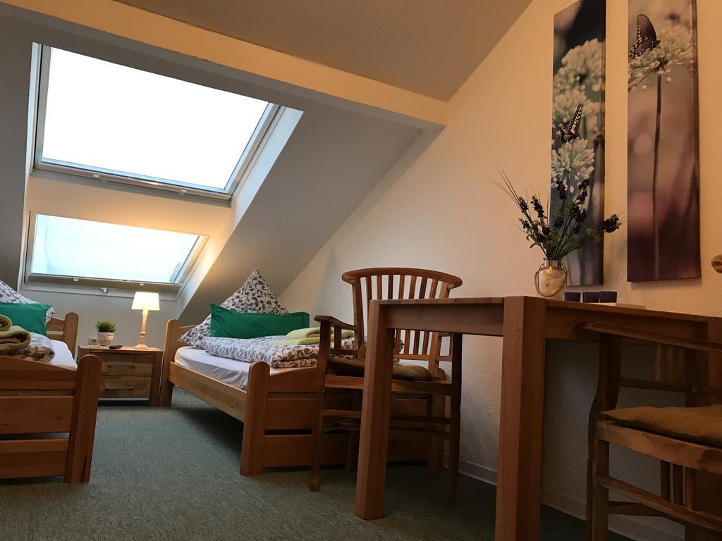Leezdorfer Hof Hotel Luaran gambar