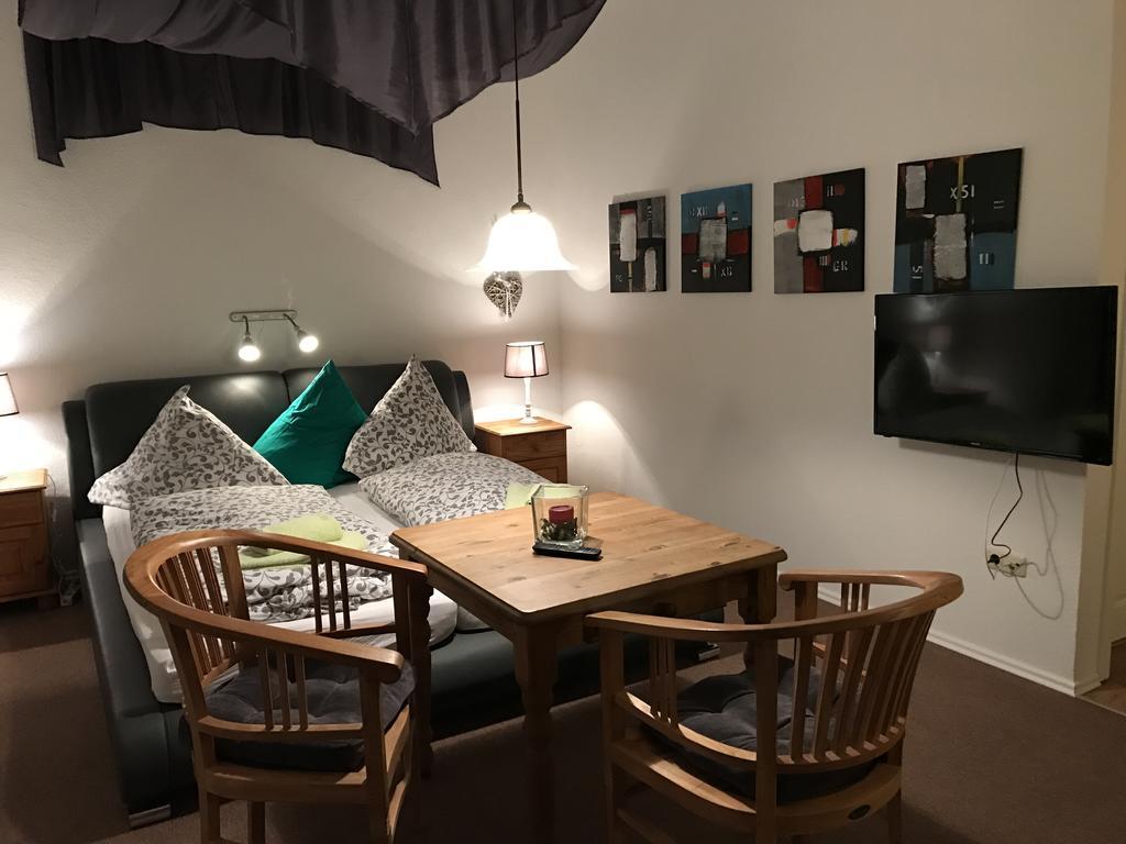 Leezdorfer Hof Hotel Luaran gambar