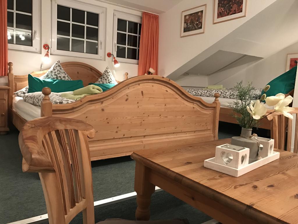 Leezdorfer Hof Hotel Luaran gambar