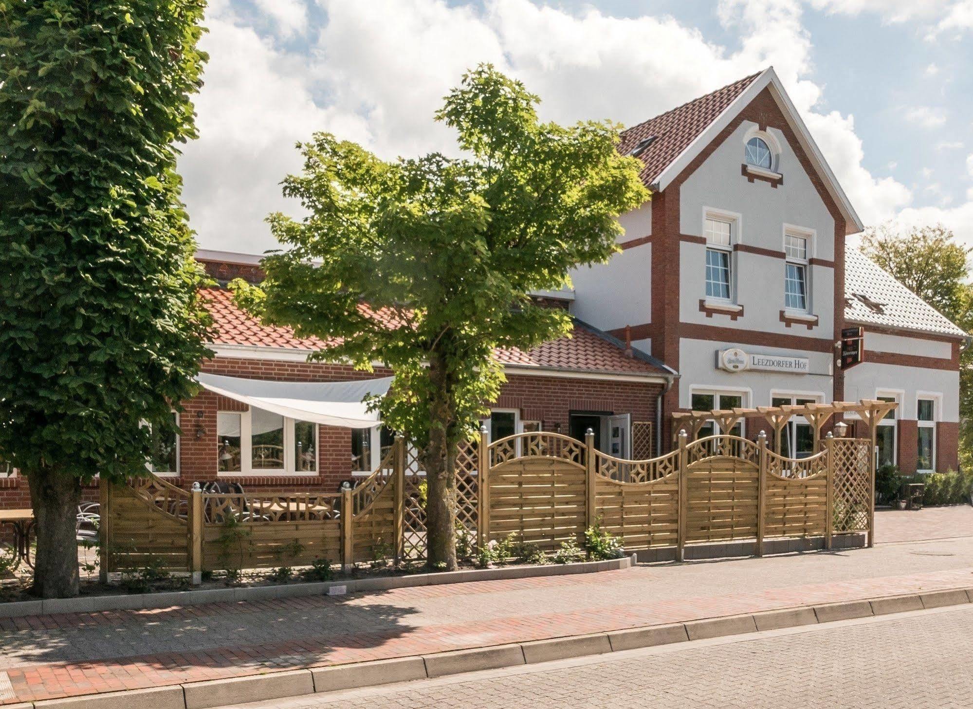Leezdorfer Hof Hotel Luaran gambar