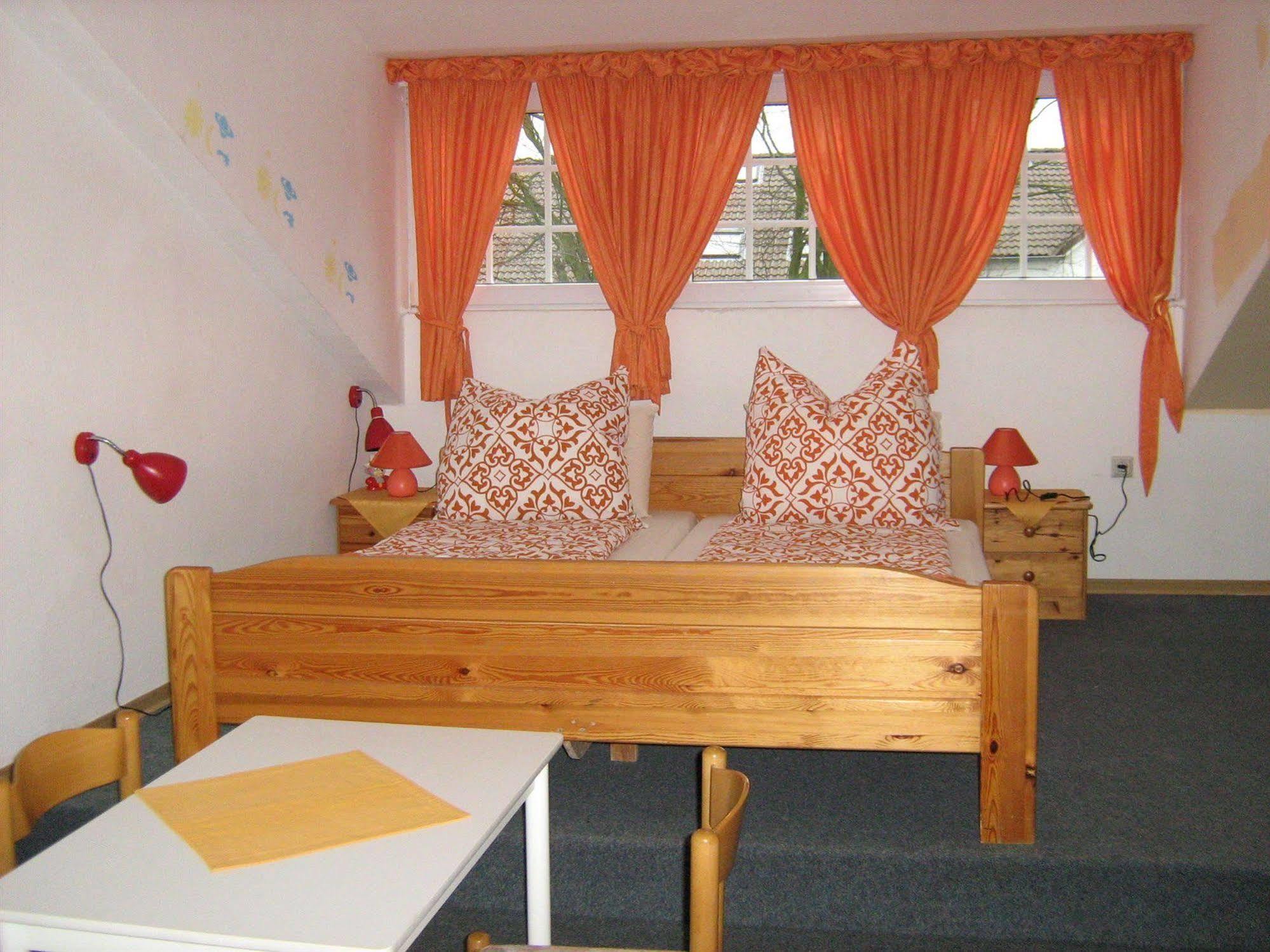 Leezdorfer Hof Hotel Luaran gambar